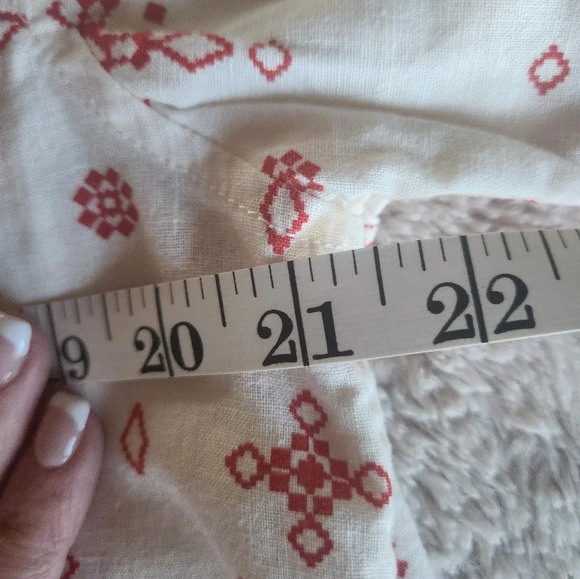 Men's Red & Cream Holiday Button Up by Pacsun Sz Med - Picture 7 of 8